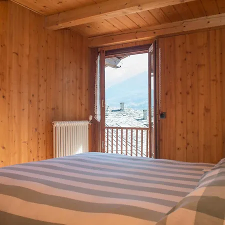 Mont Blanc Apartments Morgex Room photo