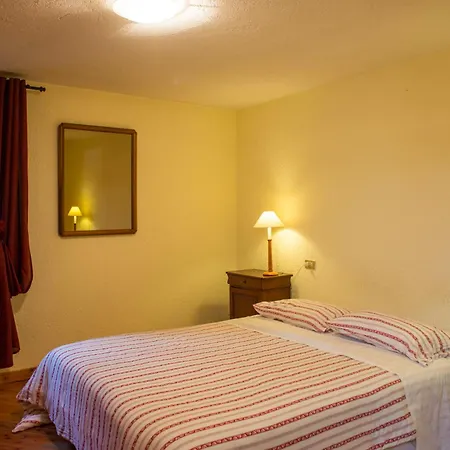 Mont Blanc Apartments Morgex Room photo